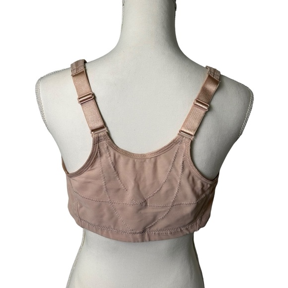 GLAMORISE womens tan wirefree front closure style CN783 unpadded bra NWOT - Picture 8 of 9